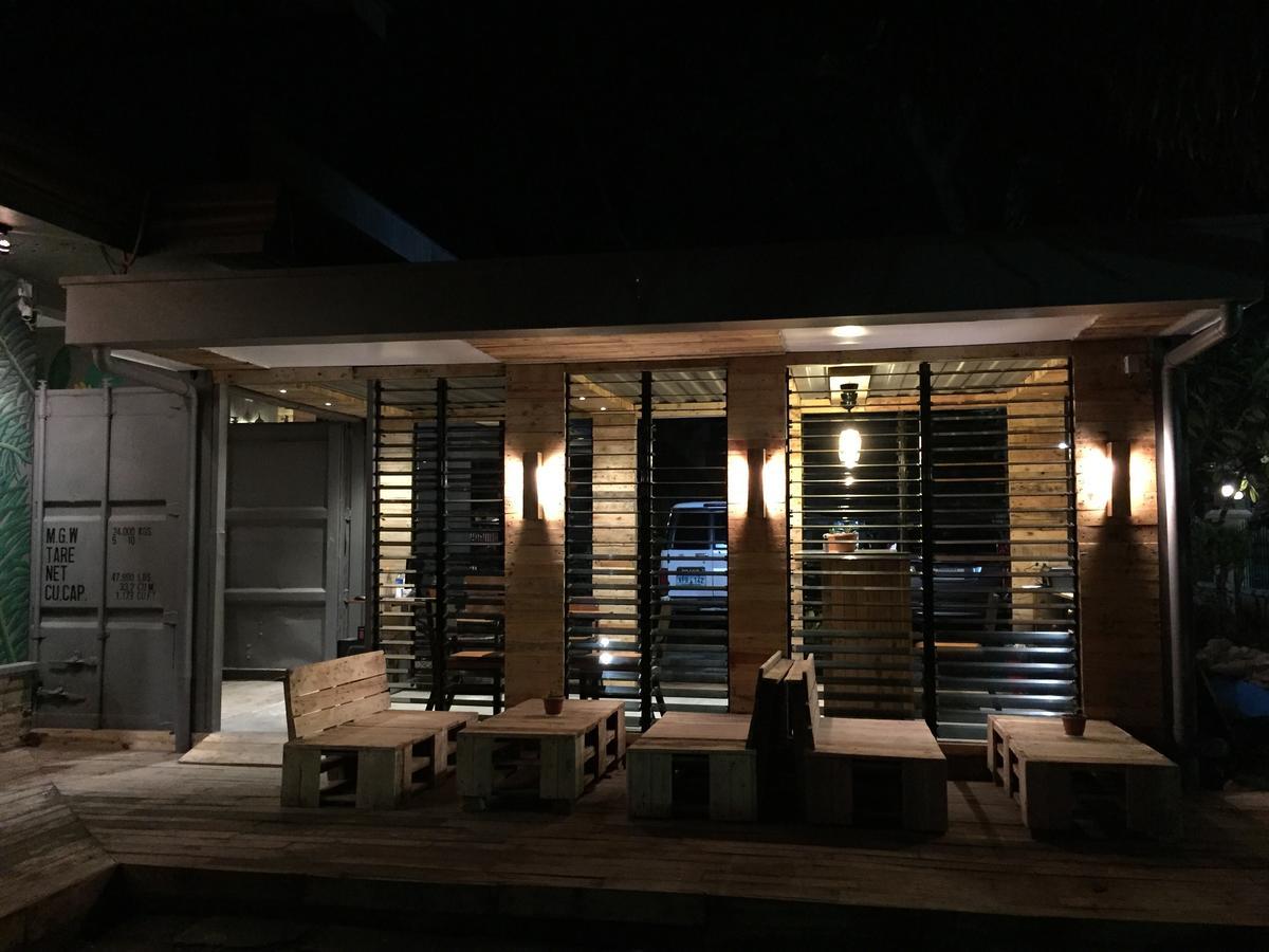 Hostel Seven セブシティ エクステリア 写真